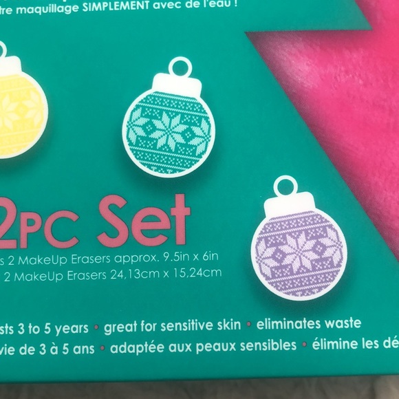 The Original MakeUp Eraser -2 piece set -NEW in box -great pink and green colors - Picture 12 of 16